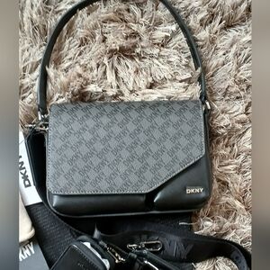 Dkny Mecca Shoulder Bag w/ web